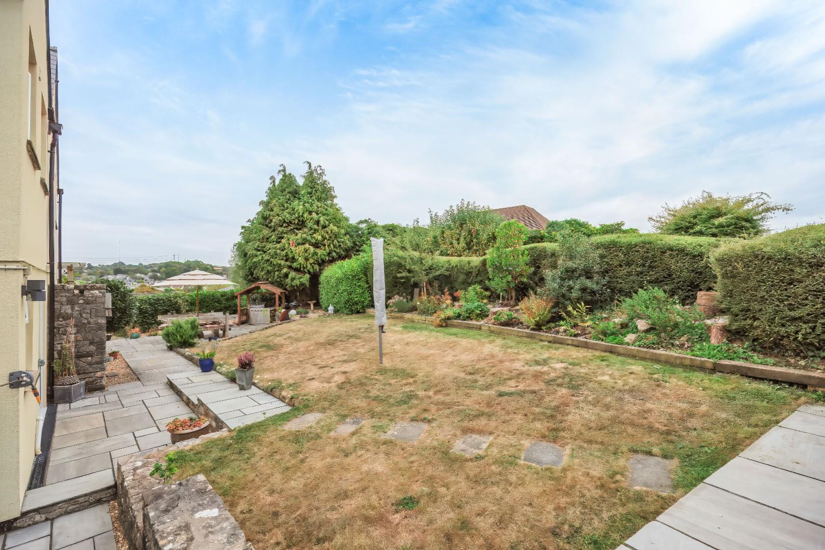 Bracklinn, St. Quentins Close, Llanblethian, Cowbridge, Vale of Glamorgan, CF71 7EZ